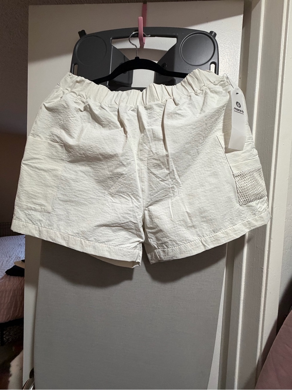 Mono B Cream Elastic-Waist Textured Pocket Athletic Shorts